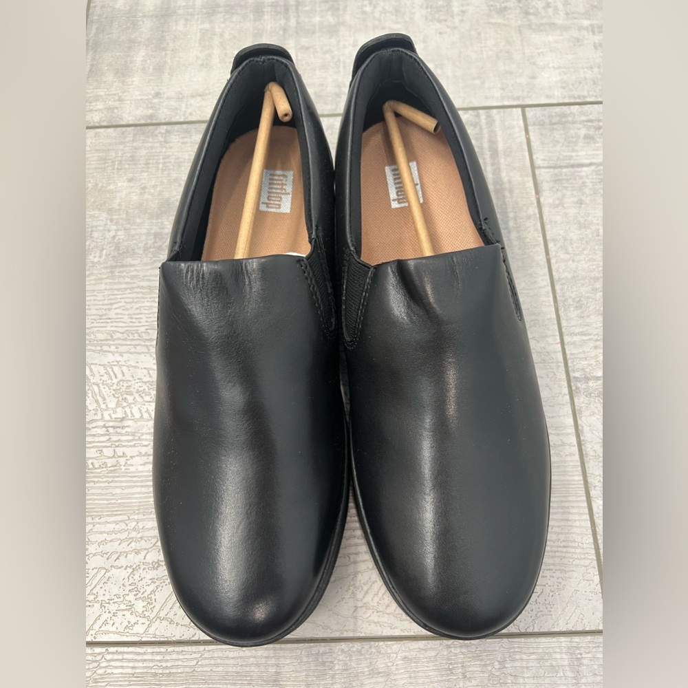 New Fitflop RALLY  Leather Slip-On Skate Sneakers Size 7.5 All Black $110
